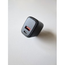Naviter-Power-Adapter-USA-USB-A-USB-C